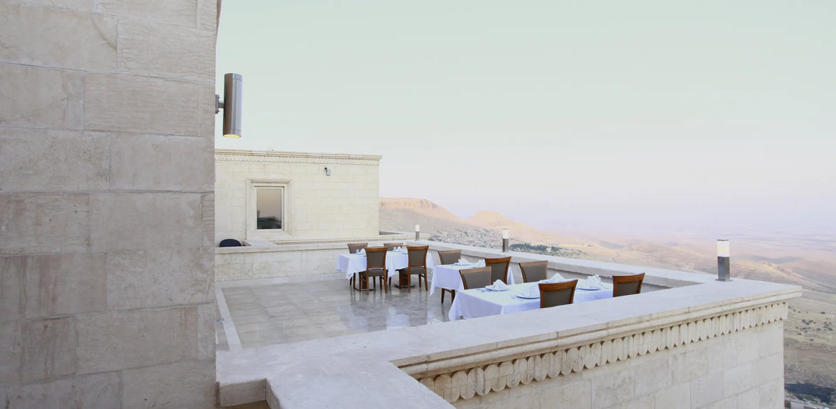 files/imgi_11_slider_reyhanikasri3.webp